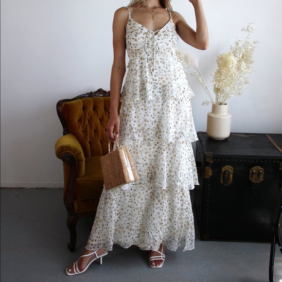 Floral maxi dress - Picture 1 of 3